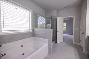 352 Newshaw Dr, Lawrenceville, GA 30046 - Photo 21