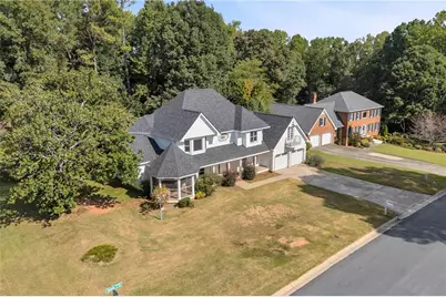 667 Michelle Court, Lawrenceville, GA 30044 - Photo 5