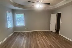 1135 Burning Bush Dr, Loganville, GA 30052 - Photo 11