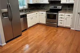 1081 Colony Dr, Alpharetta, GA 30009 - Photo 19