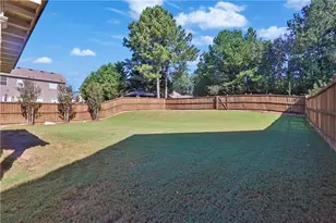 2111 Line Dr, Lawrenceville, GA 30043 - Photo 7