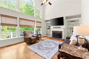 4425 Woodside Ct, Cumming, GA 30041 - Photo 11