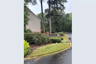 12 Basswood Circle, Sandy Springs, GA 30328 - Photo 3