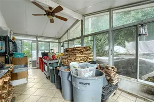 605 Sterling Oaks Dr, Lilburn, GA 30047 - Photo 25