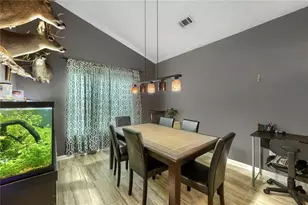 605 Sterling Oaks Dr, Lilburn, GA 30047 - Photo 7