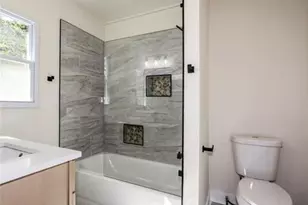 1275 Westridge Rd SW, Atlanta, GA 30311 - Photo 11
