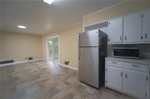 5565 Bowers Rd, Stone Mountain, GA 30087 - Photo 3