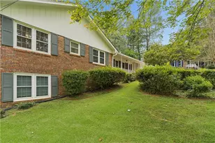 1694 Bent River Dr SW, Lilburn, GA 30047 - Photo 37