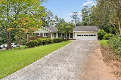 1694 Bent River Drive SW, Lilburn, GA 30047 - Photo 39