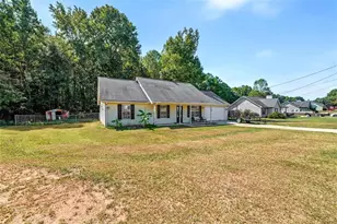 290 Stony Brook Cir, Jackson, GA 30233 - Photo 1