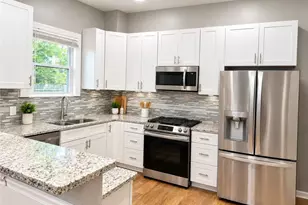996 Parsons St SW, Atlanta, GA 30314 - Photo 1