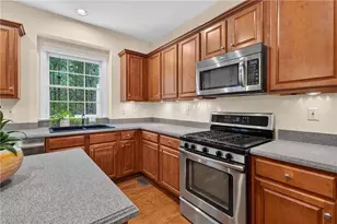 8640 Amsbury Way, Cumming, GA 30041 - Photo 13