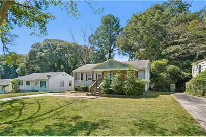 1367 Kenilworth Drive SW, Atlanta, GA 30310 - Photo 3