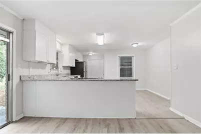 3570 Greentree Farms Drive, Decatur, GA 30034 - Photo 11