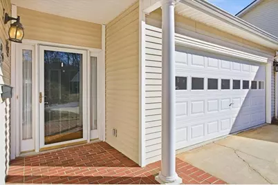 301 Singing Brook Lane, McDonough, GA 30253 - Photo 5