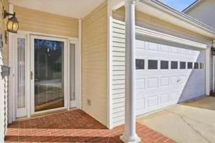 301 Singing Brook Ln, McDonough, GA 30253 - Photo 5
