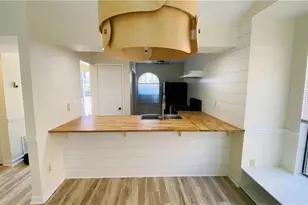 875 Heritage Oaks Dr, Stone Mountain, GA 30088 - Photo 5
