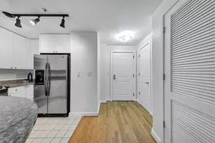 3338 Peachtree Rd NE, Atlanta, GA 30326 - Photo 5