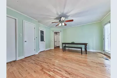 1043 Oakdale Drive SE, Smyrna, GA 30080 - Photo 9