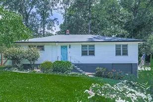 1043 Oakdale Dr SE, Smyrna, GA 30080 - Photo 1