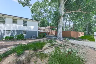 1043 Oakdale Dr SE, Smyrna, GA 30080 - Photo 27