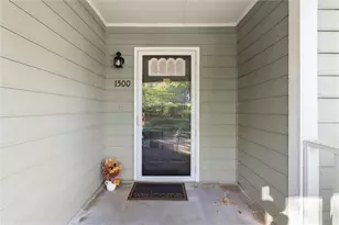 1500 Oakridge Ct, Decatur, GA 30033 - Photo 29
