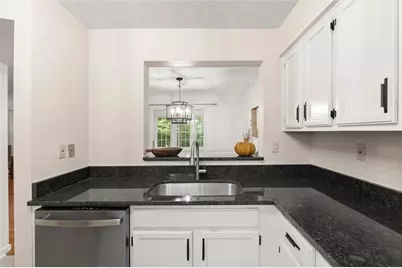 1500 Oakridge Court, Decatur, GA 30033 - Photo 5