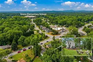 1326 Park Hill Dr, Gainesville, GA 30501 - Photo 3