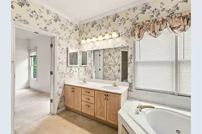 305 Deer Cliff Cove, Lawrenceville, GA 30043 - Photo 35