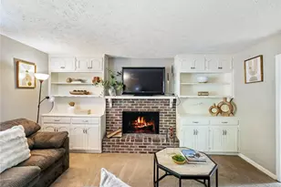 6946 Cedar Dr, Riverdale, GA 30296 - Photo 7