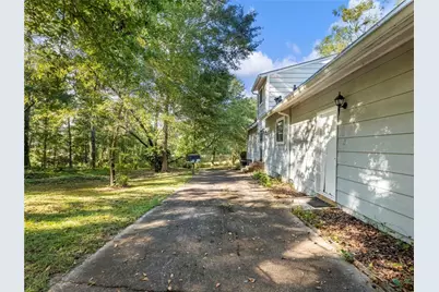 6946 Cedar Drive, Riverdale, GA 30296 - Photo 19