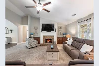 433 Emily Forest Way, Pendergrass, GA 30567 - Photo 3