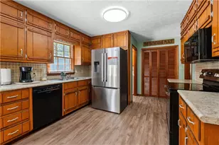 208 Bowden Rd, Ellenwood, GA 30294 - Photo 13