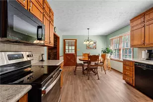 208 Bowden Rd, Ellenwood, GA 30294 - Photo 15