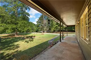 208 Bowden Rd, Ellenwood, GA 30294 - Photo 5