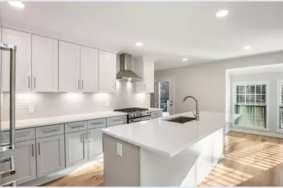 [Address not provided], Roswell, GA 30075 - Photo 17