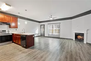 5008 Lower Elm St, Atlanta, GA 30349 - Photo 9