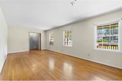 3525 Heritage Valley Road SW, Atlanta, GA 30331 - Photo 9