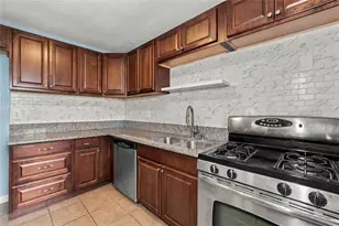 1464 Colony E Cir, Stone Mountain, GA 30083 - Photo 13