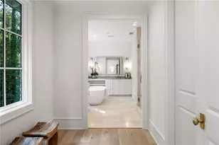 1347 W Wesley Rd NW, Atlanta, GA 30327 - Photo 33