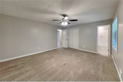 4364 S Landing Drive, Marietta, GA 30066 - Photo 9