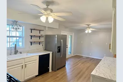 7151 Curtis Drive, Macon, GA 31216 - Photo 7