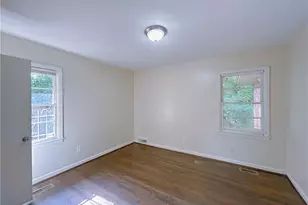 2141 Beecher Cir SW, Atlanta, GA 30311 - Photo 11