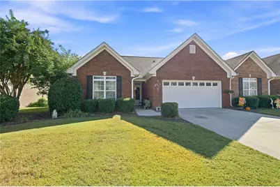 131 Regency Row SW, Calhoun, GA 30701 - Photo 1