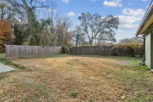 891 N Eugenia Pl NW, Atlanta, GA 30318 - Photo 3