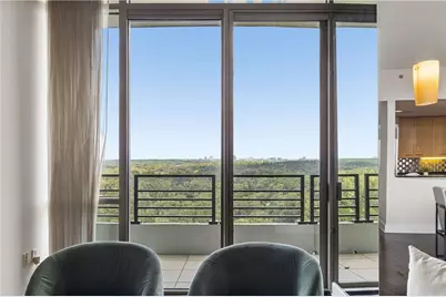 700 Park Regency Place NE #2404, Atlanta, GA 30326 - Photo 11