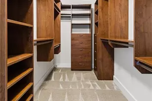 700 Park Regency Pl NE, Atlanta, GA 30326 - Photo 29