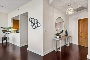 700 Park Regency Pl NE, Atlanta, GA 30326 - Photo 3