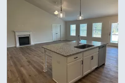645 Rodeo Drive, Auburn, GA 30011 - Photo 7