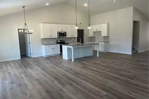 645 Rodeo Dr, Auburn, GA 30011 - Photo 5